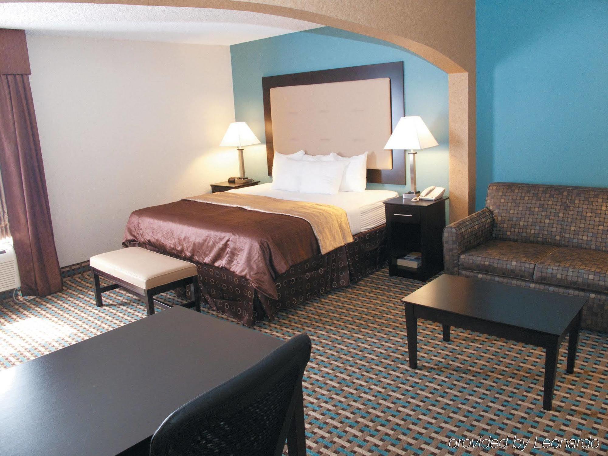 La Quinta Inn By Wyndham Columbia Se Fort Jackson Exteriör bild