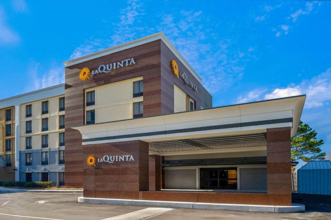 La Quinta Inn By Wyndham Columbia Se Fort Jackson Exteriör bild